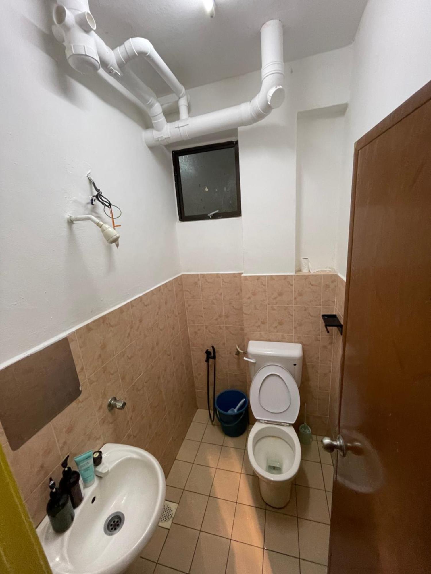 Peaceful Pines 4 Full Ac & Netflix By Ezyroom Melaka
