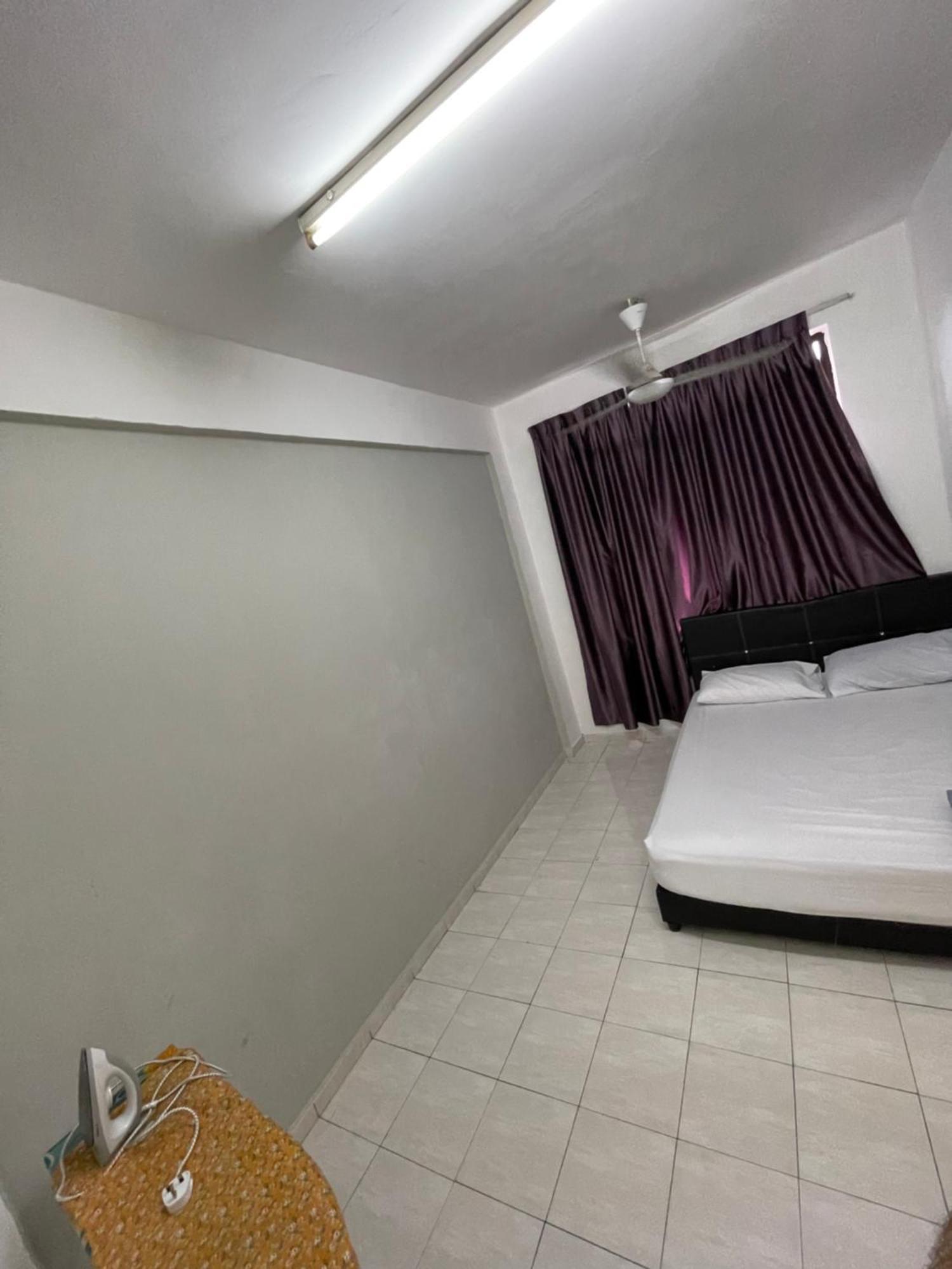 Apartment Peaceful Pines 4 Full Ac & Netflix By Ezyroom Melaka Ayer Keroh