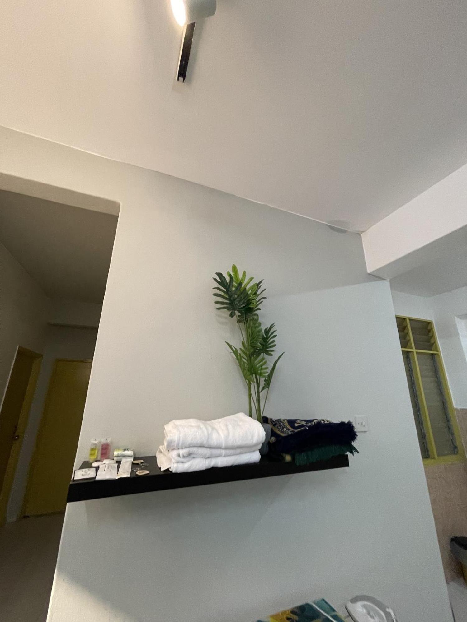 Peaceful Pines 4 Full Ac & Netflix By Ezyroom Melaka * Ayer Keroh