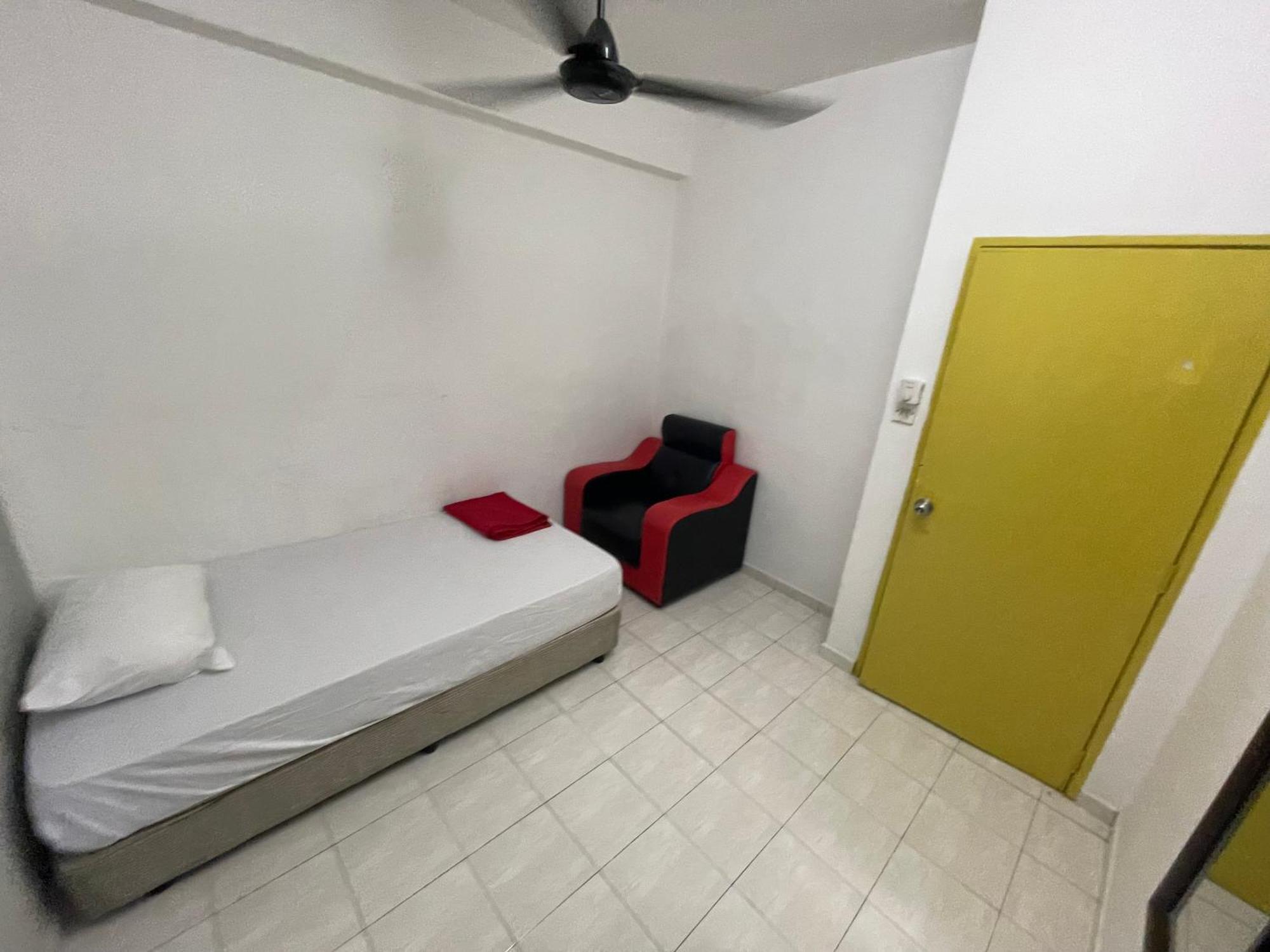 Apartment Peaceful Pines 4 Full Ac & Netflix By Ezyroom Melaka